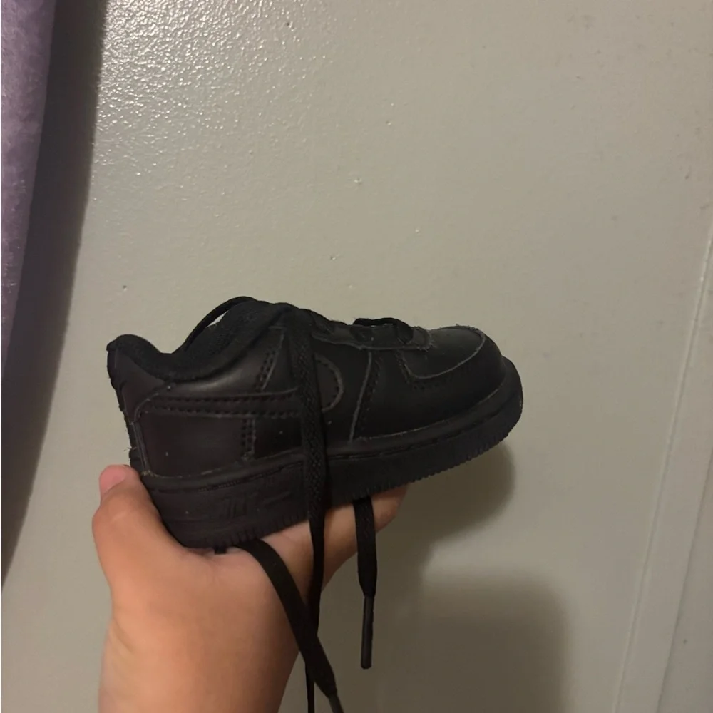 4c black air forces